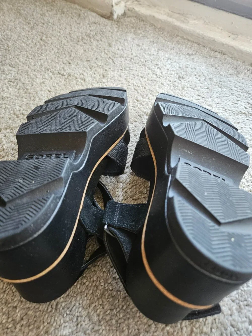 Sorel Joanie IV Ankle Strap (Y-Strap) Wedge Sandals Womens Size 7